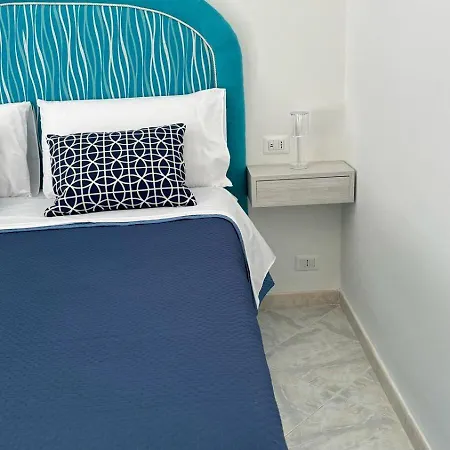 アパート Paradise *